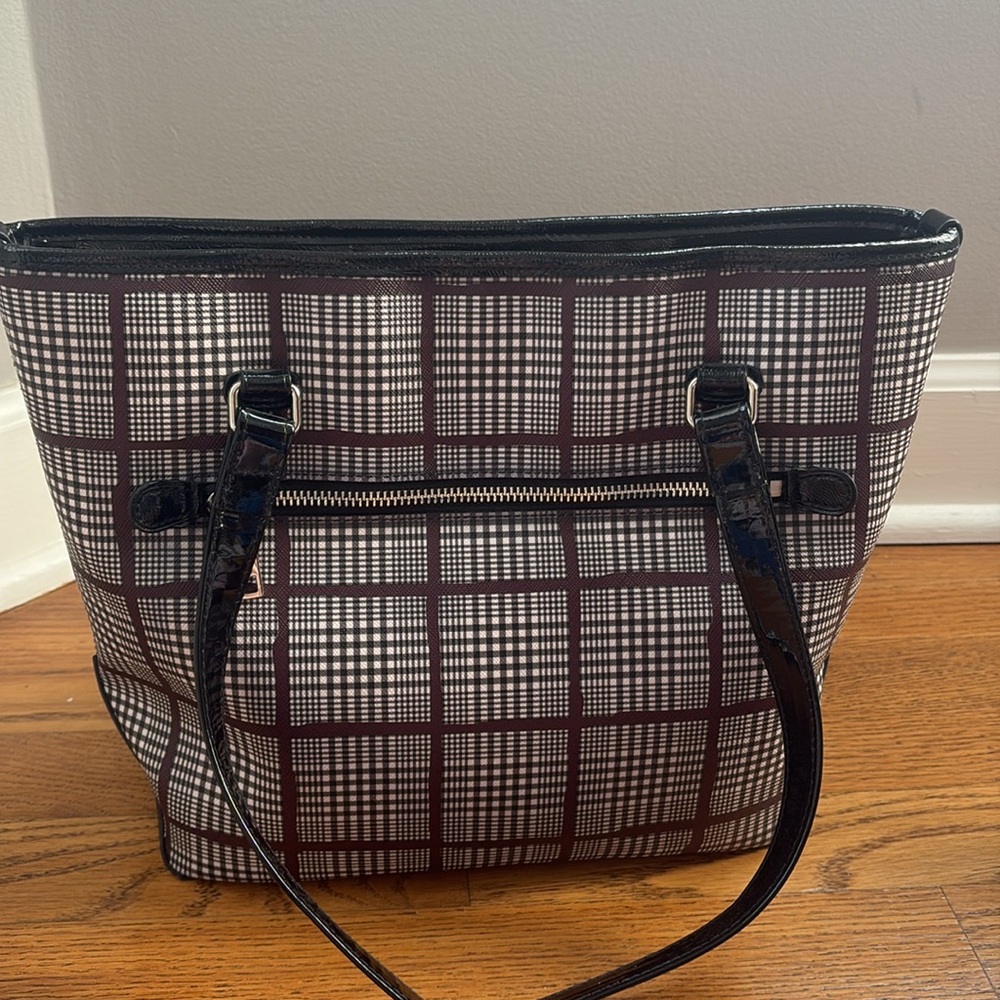 Coach Bag - Picture 3 of 7